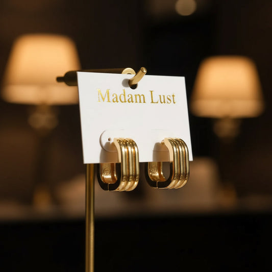 The Modern Muse | 18K Gold Bellissima Huggies