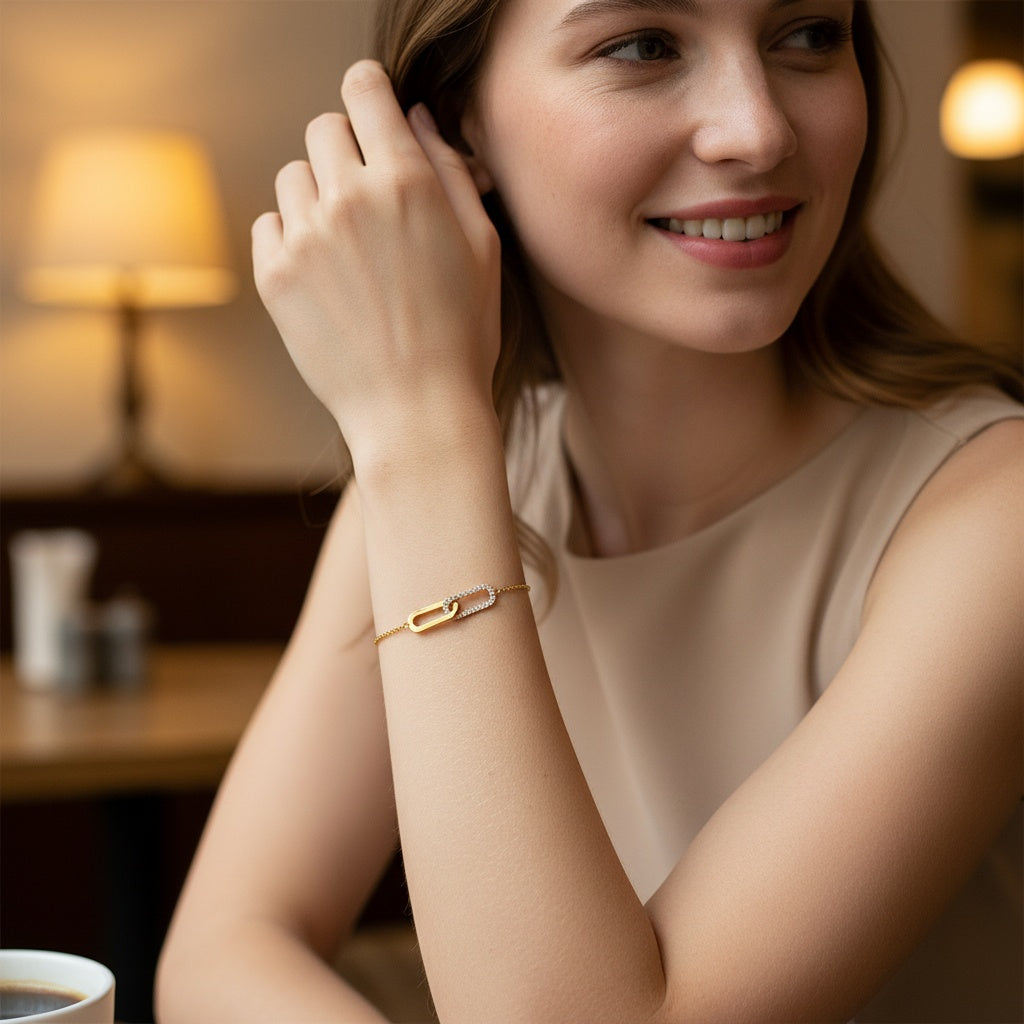 The Aura Chain | 18K Gold Jasmine Link Bracelet